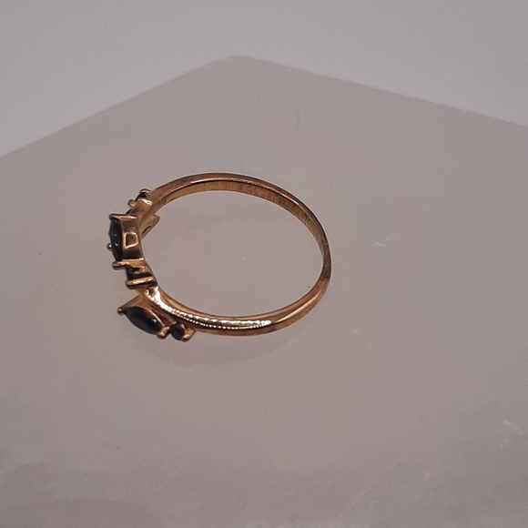 R838 Sterling Silver Vine Ring - Charmed Aroma - Picture 4 of 8